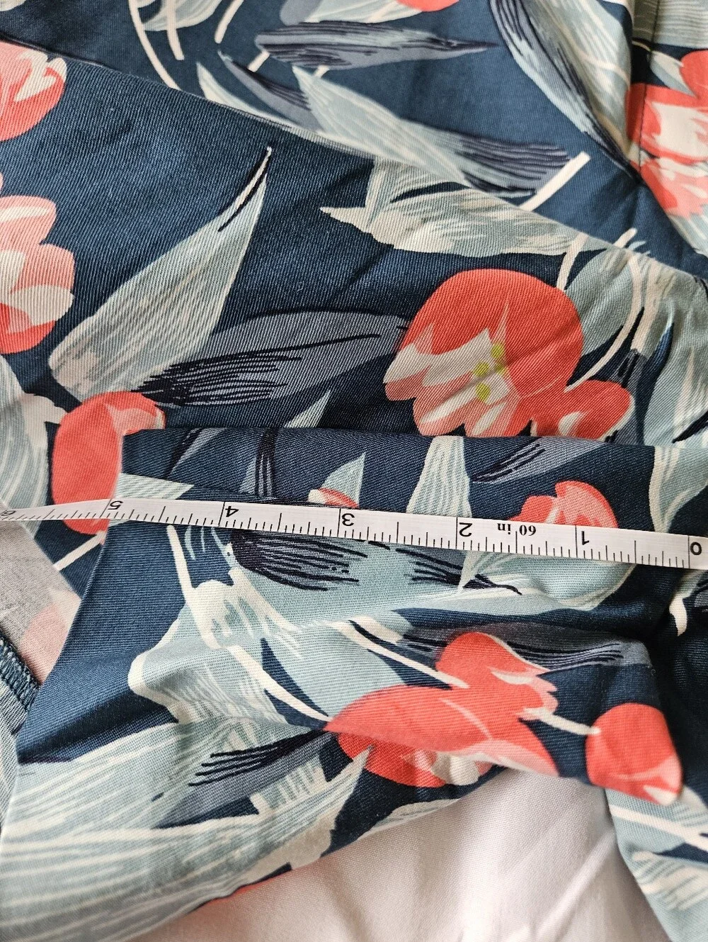 Ann Taylor Factory Tropical Floral Chino Shorts  - Size 12